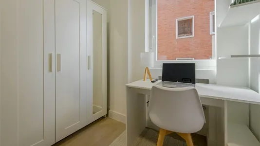 Rooms in Madrid Chamartín - photo 5