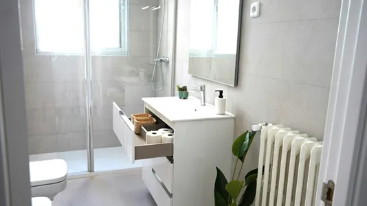Rooms in Madrid Retiro - photo 10