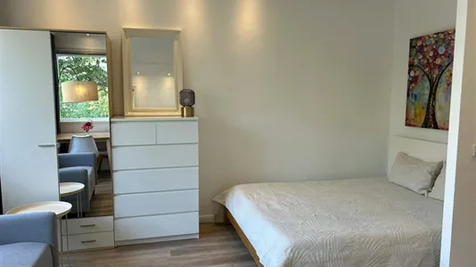 Apartments in Berlin Charlottenburg-Wilmersdorf - photo 10