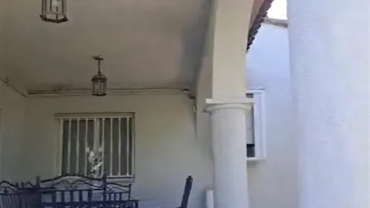 Houses in Bétera - photo 4