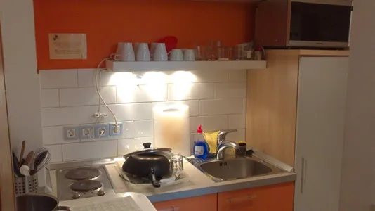 Rooms in Besnica - photo 8