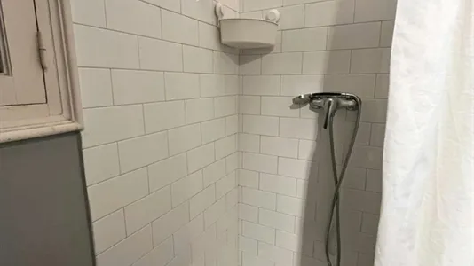 Rooms in Barcelona Gràcia - photo 10