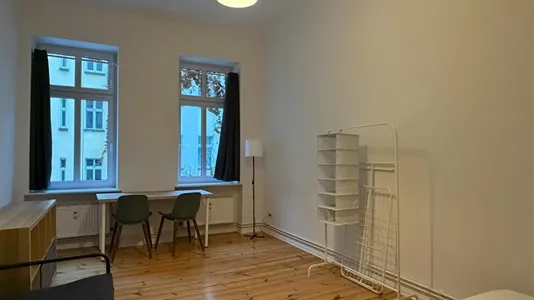 Apartments in Berlin Pankow - photo 9