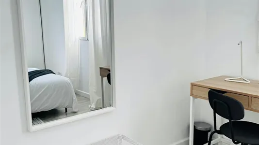Rooms in Madrid Chamberí - photo 9