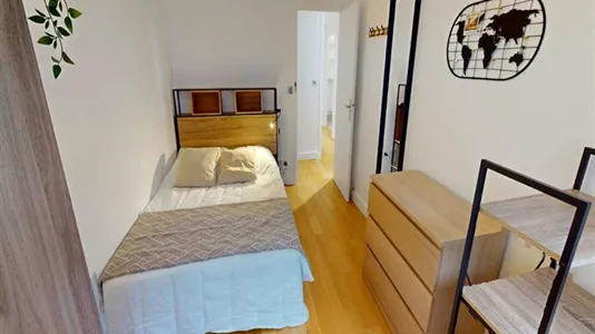 Rooms in Paris 15ème arrondissement - photo 2