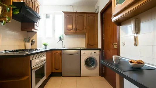 Rooms in Madrid Retiro - photo 9