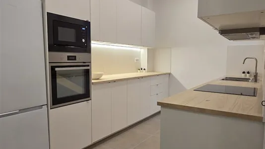 Rooms in Barcelona Eixample - photo 6