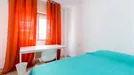 Room for rent, Granada, Andalucía, &lt;span class=&quot;blurred street&quot; onclick=&quot;ProcessAdRequest(7745184)&quot;&gt;&lt;span class=&quot;hint&quot;&gt;See streetname&lt;/span&gt;[xxxxxxxxxxxxx]&lt;/span&gt;