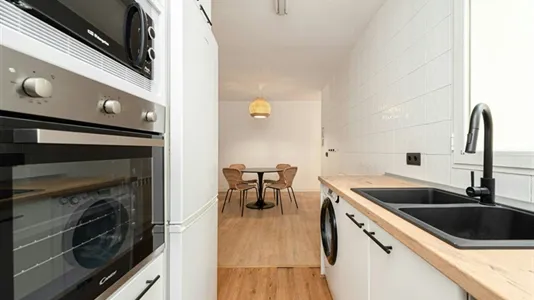 Rooms in Madrid Chamberí - photo 6