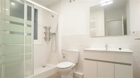 Rooms in Barcelona Eixample - photo 6
