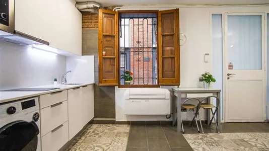 Apartments in Barcelona Ciutat Vella - photo 8