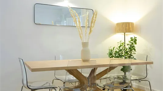 Rooms in Barcelona Ciutat Vella - photo 10