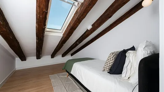 Rooms in Madrid Centro - photo 4