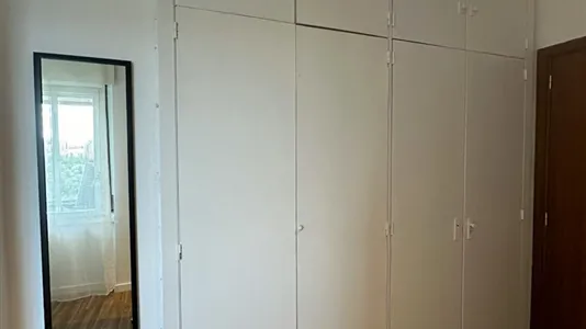 Rooms in Madrid Retiro - photo 4