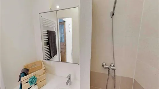 Rooms in Lyon - photo 10