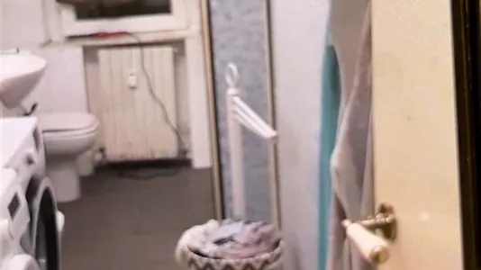 Rooms in Milano Zona 8 - Fiera, Gallaratese, Quarto Oggiaro - photo 5