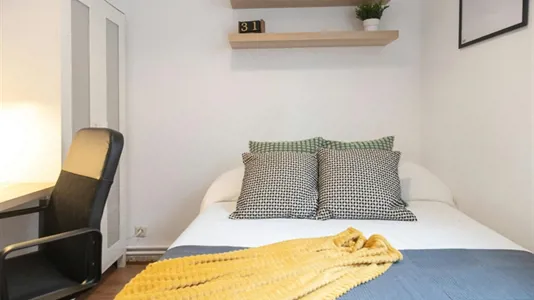 Rooms in Madrid Chamberí - photo 3