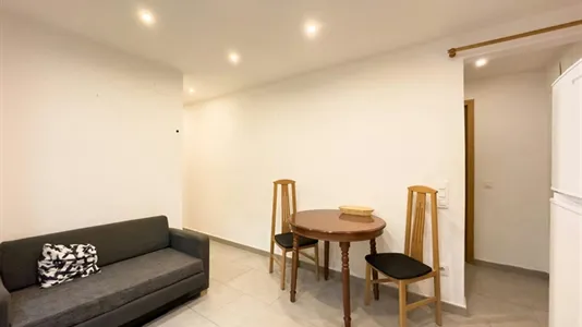 Apartments in Barcelona Ciutat Vella - photo 4