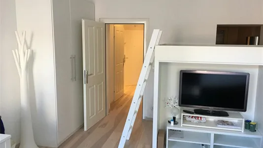 Apartments in Wien Rudolfsheim-Fünfhaus - photo 2