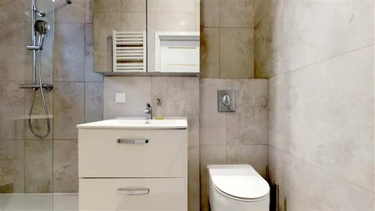 Apartments in Location is not specified - photo 8