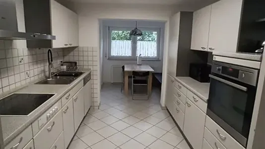 Houses in Location is not specified - photo 9