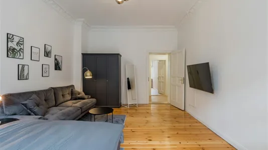 Apartments in Berlin Pankow - photo 6