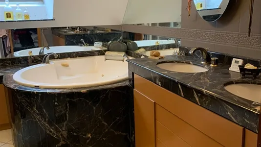 Houses in Argenteuil - photo 4