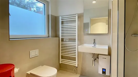 Rooms in Hamburg Nord - photo 7