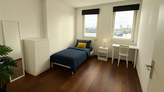 Rooms in Rotterdam Feijenoord - photo 2