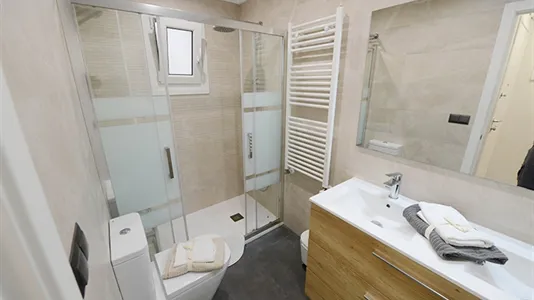 Rooms in Bilbao - photo 9