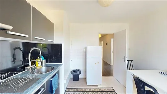 Rooms in Grenoble - photo 5