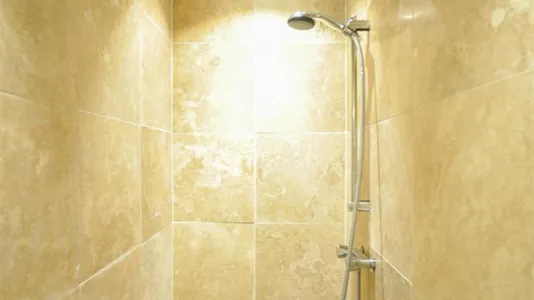 Apartments in Location is not specified - photo 9