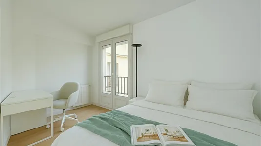 Rooms in Paris 20ème arrondissement - photo 2