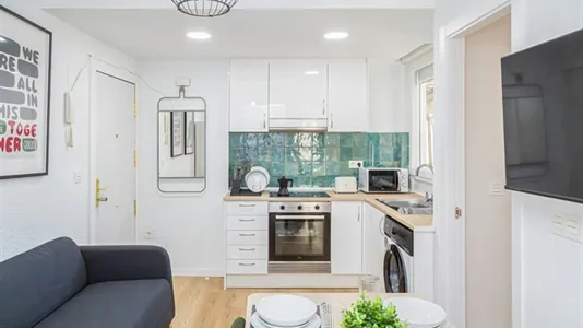 Rooms in Zaragoza - photo 8