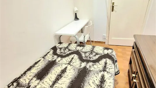 Rooms in Barcelona Sants-Montjuïc - photo 7