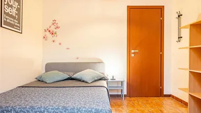 Room for rent in Milano Zona 9 - Porta Garibaldi, Niguarda, Milan
