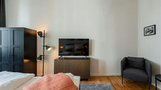 Apartments in Berlin Friedrichshain-Kreuzberg - photo 5