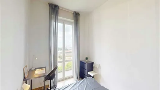 Rooms in Milano Zona 4 - Vittoria, Forlanini - photo 4