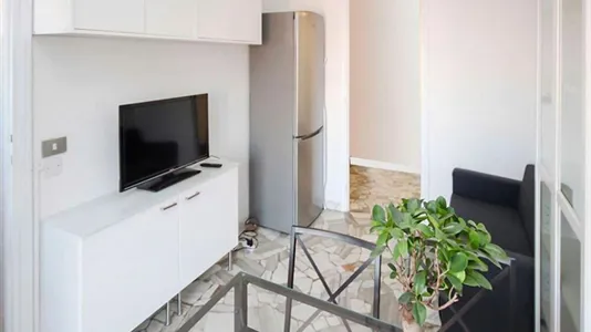 Rooms in Milano Zona 2 - Stazione Centrale, Gorla, Turro, Greco, Crescenzago - photo 5