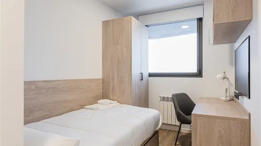 Rooms in Santander - photo 4