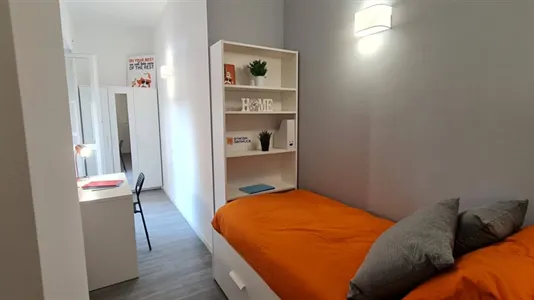 Rooms in Roma Municipio VIII – Appia Antica - photo 7