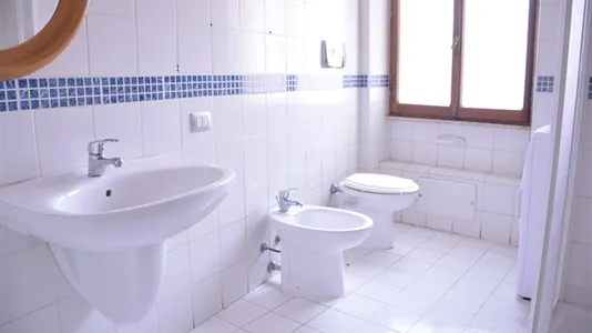 Rooms in Cagliari - photo 7