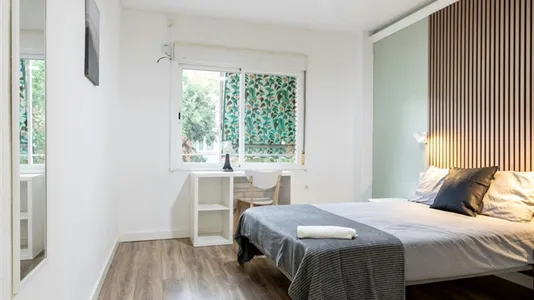 Rooms in Madrid Ciudad Lineal - photo 1