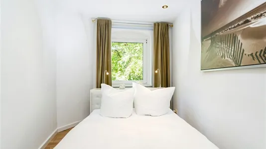 Apartments in Location is not specified - photo 8