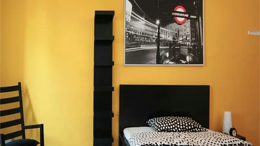 Rooms in Milano Zona 2 - Stazione Centrale, Gorla, Turro, Greco, Crescenzago - photo 8