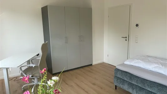 Rooms in Pforzheim - photo 4