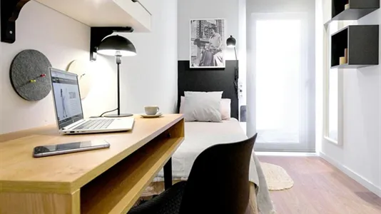 Rooms in Valencia L'Eixample - photo 4