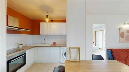 Rooms in Saint-Julien-en-Genevois - photo 9