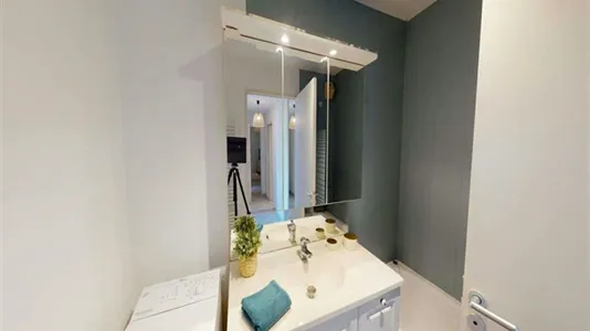 Rooms in Lyon - photo 10