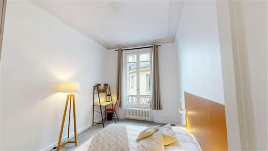 Rooms in Paris 17ème arrondissement - photo 3